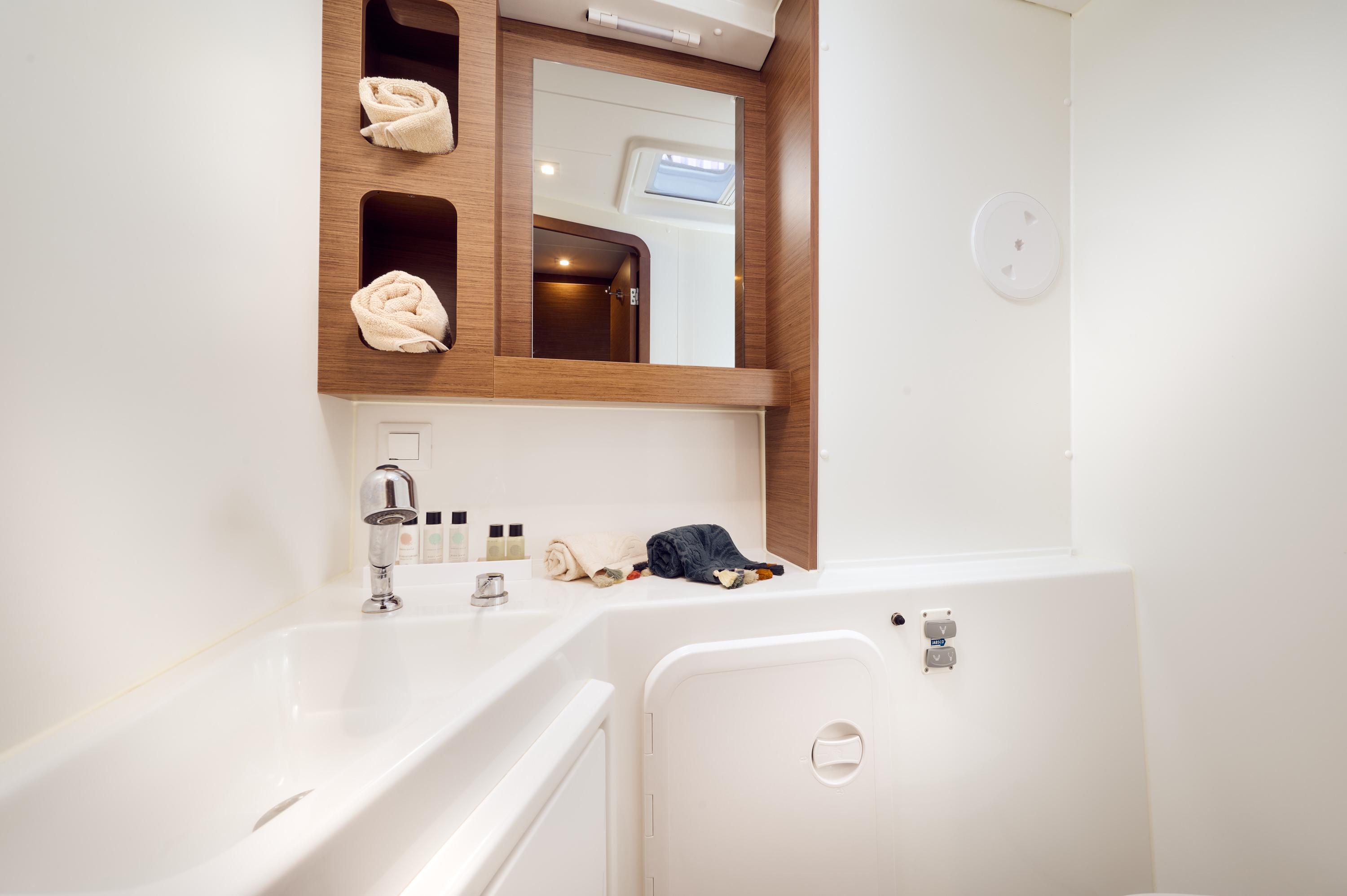 Lagoon 46 de Cata Sailing en Trogir