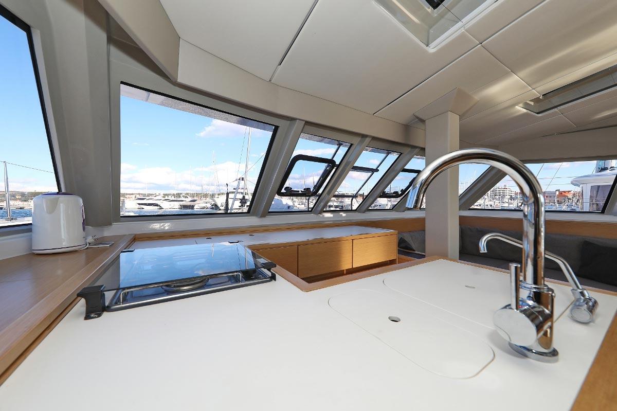 Nautitech 46 Fly from Pitter Yachtcharter - Nautic Alliance in Pula