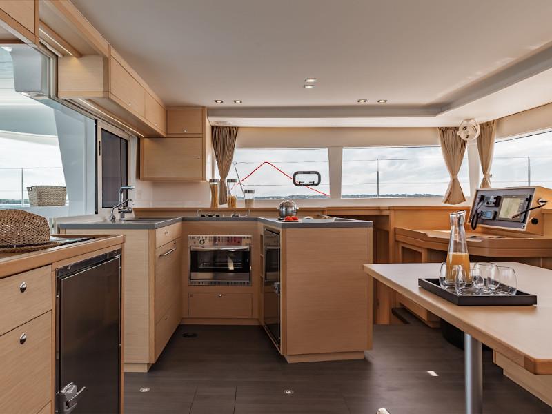 Lagoon 450 F from Spiridakos Sailing Cruises in Vlichada