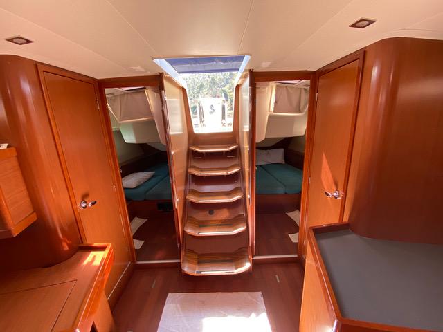 Oceanis 45 van Wind Tribe in La Spezia