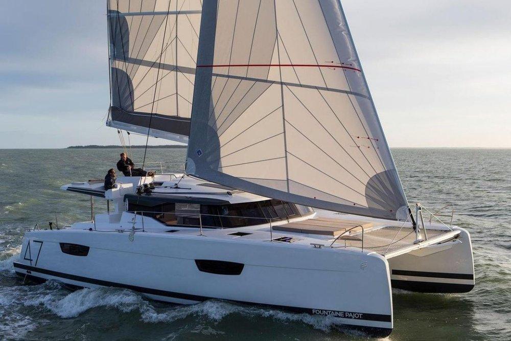 Fountaine Pajot Saona 47 della Vernicos Yachts ad Atene