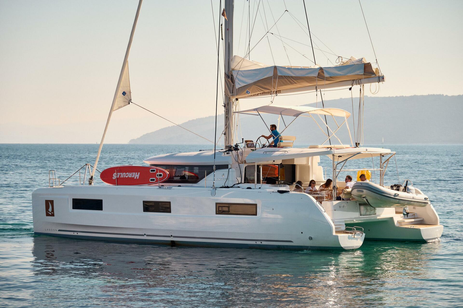 Lagoon 46 da Cata Sailing em Trogir