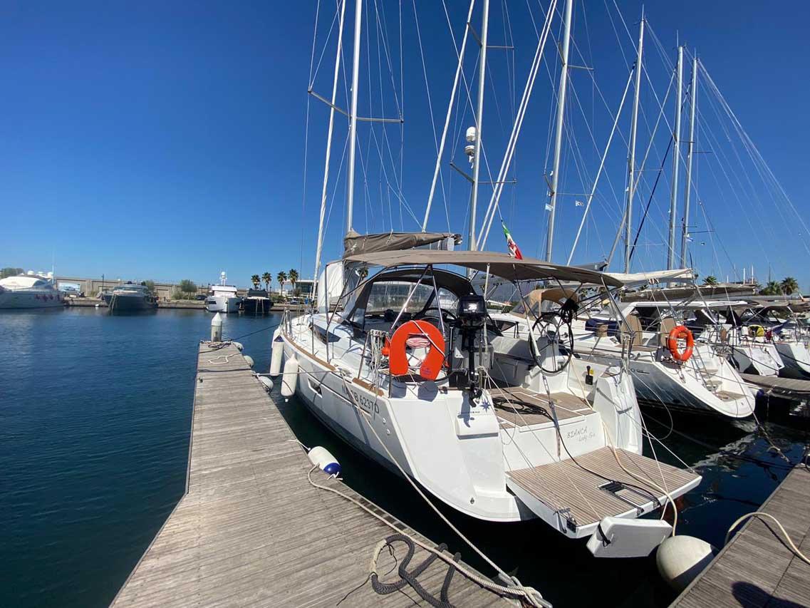 Sun Odyssey 519 av Pitter Yachtcharter - Nautic Alliance i Castellammare di Stabia