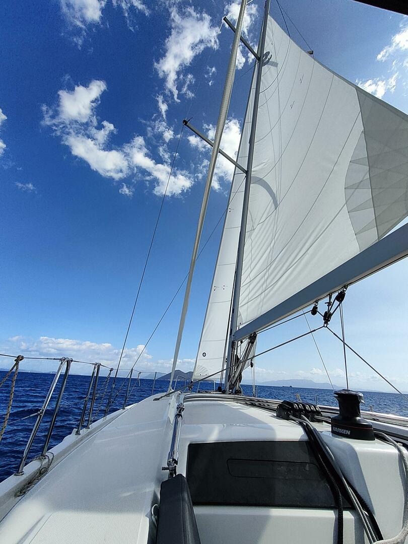 Oceanis 40.1 von Ionian Island World in Lefkada