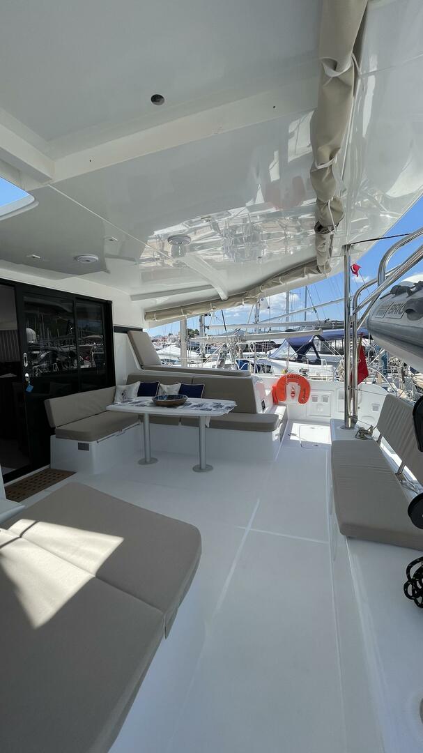 Lagoon 42 af Sailera Yacht Charter i Marmaris