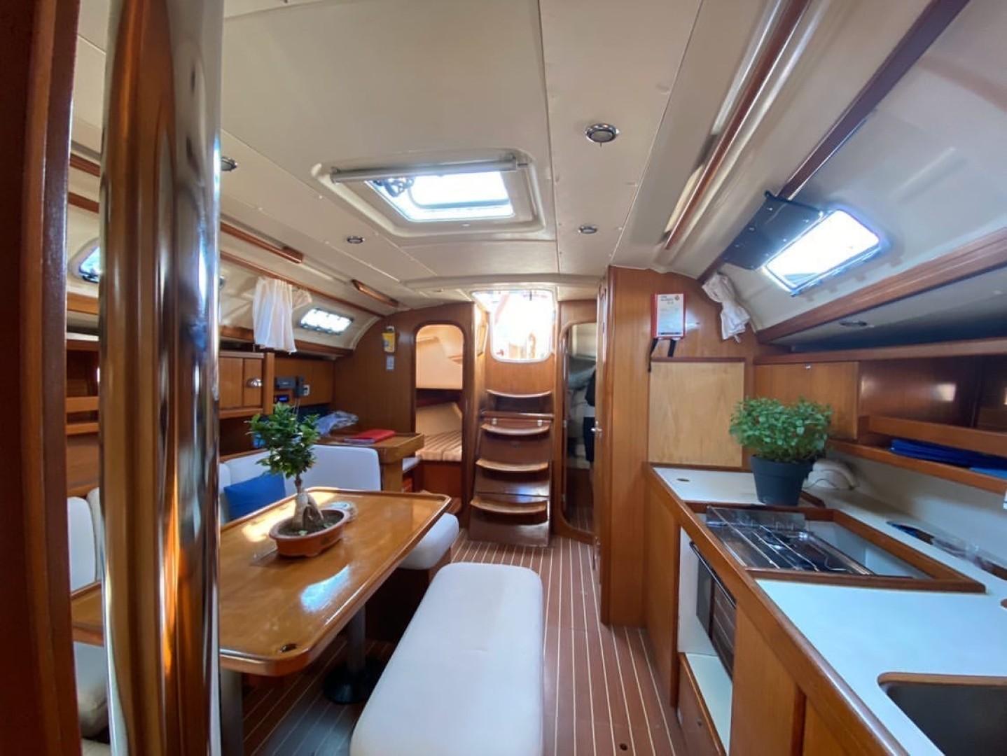 Dufour 385 Grand Large från NAS YACHTS i Lefkada