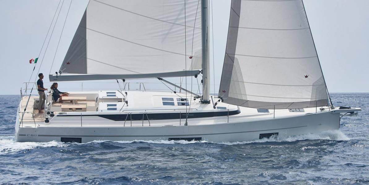 Bavaria C50 af Navigo Yacht Charter i Sukošan