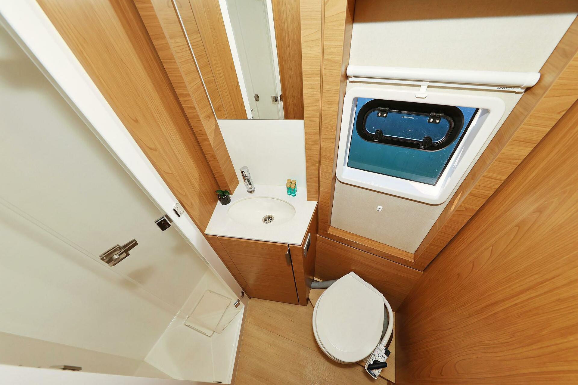 Bali 4.4 from Croatia Yachting in Šibenik