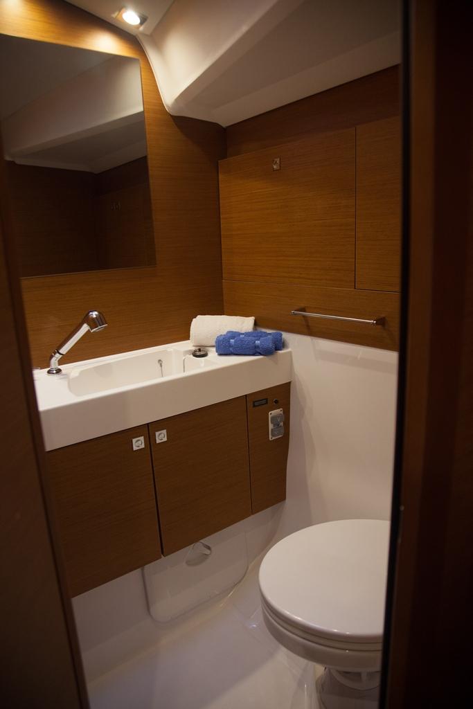 Sun Odyssey 519 from Athenian Yachts in Corfu