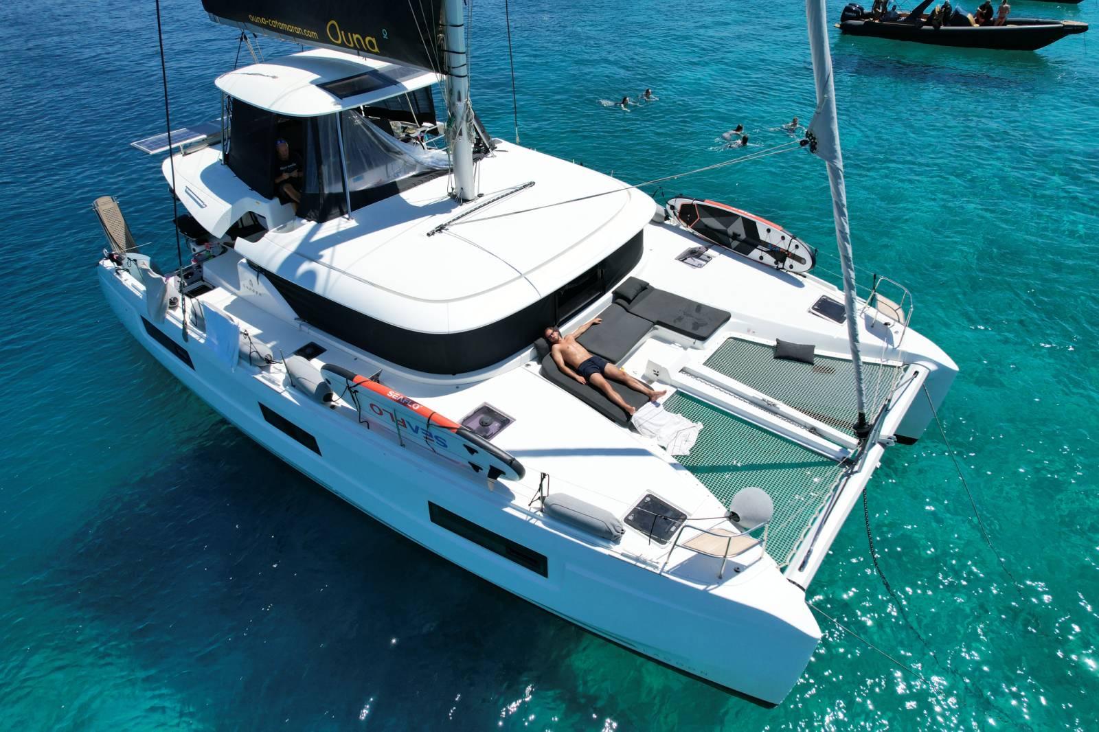 Lagoon 46 from Ouna in Paros