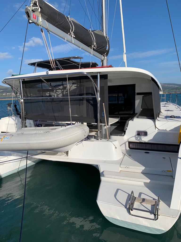 Lagoon 42 av Hevema i Lefkada