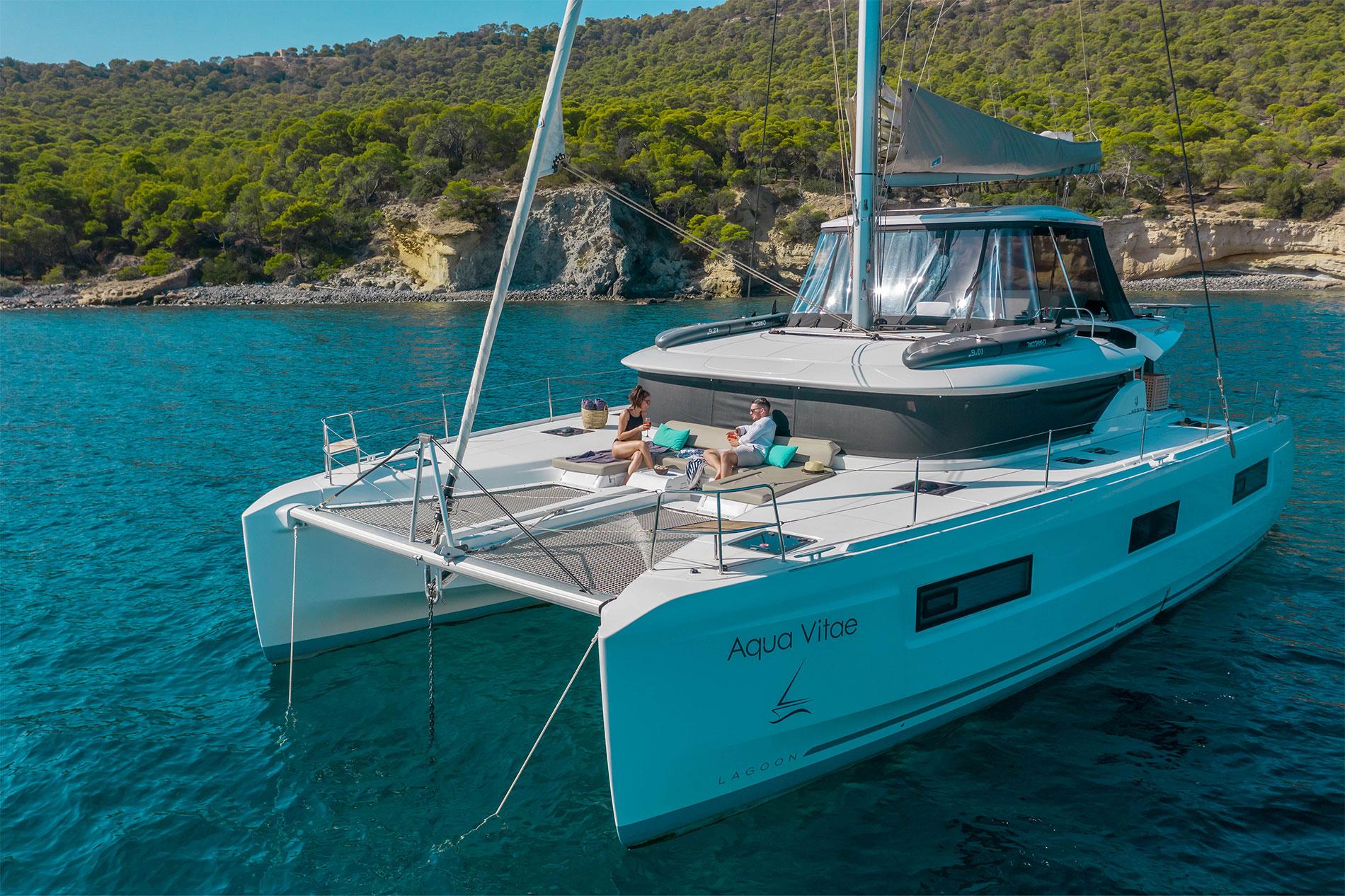 Lagoon 46 från Vernicos Yachts i Aten