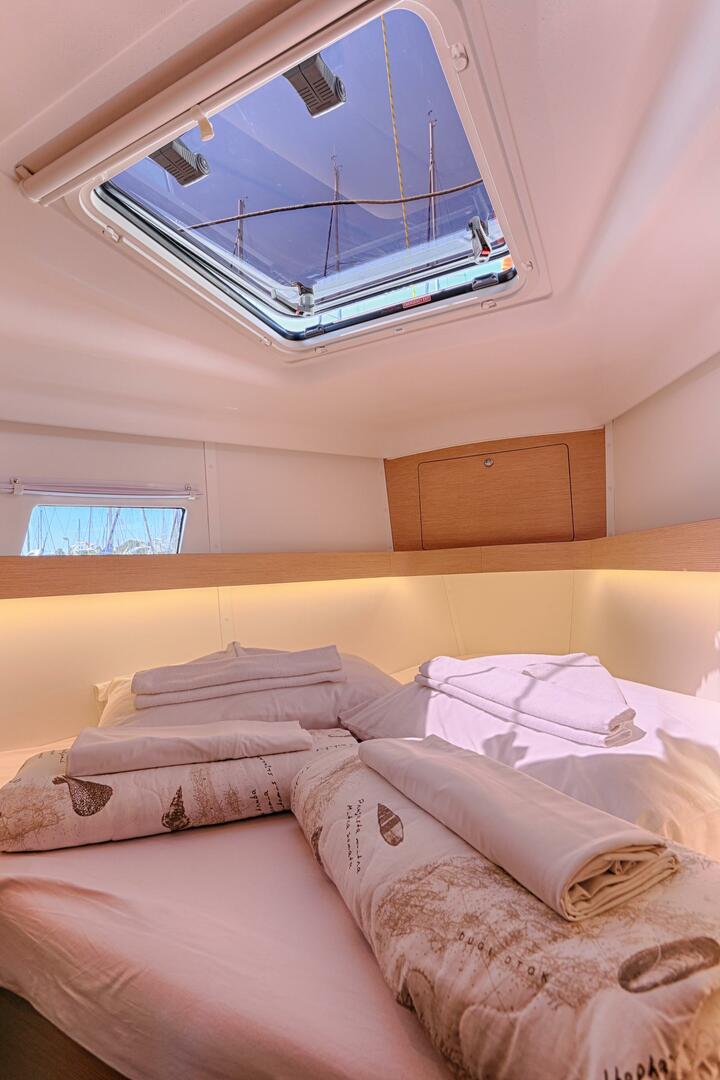 Elan Impression 45 från SunLife Charter i Split