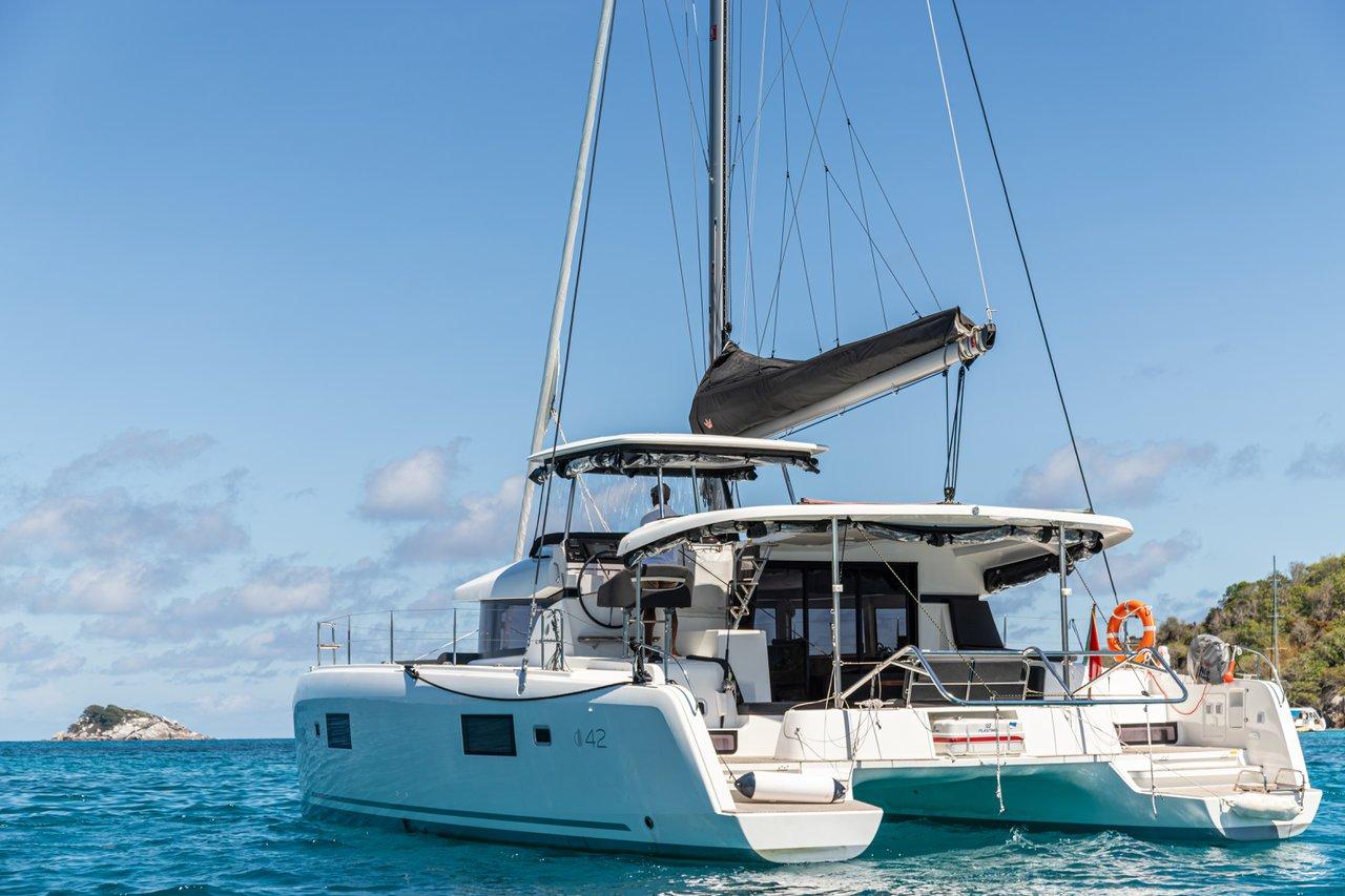 Lagoon 42 par CharterClick à Providence