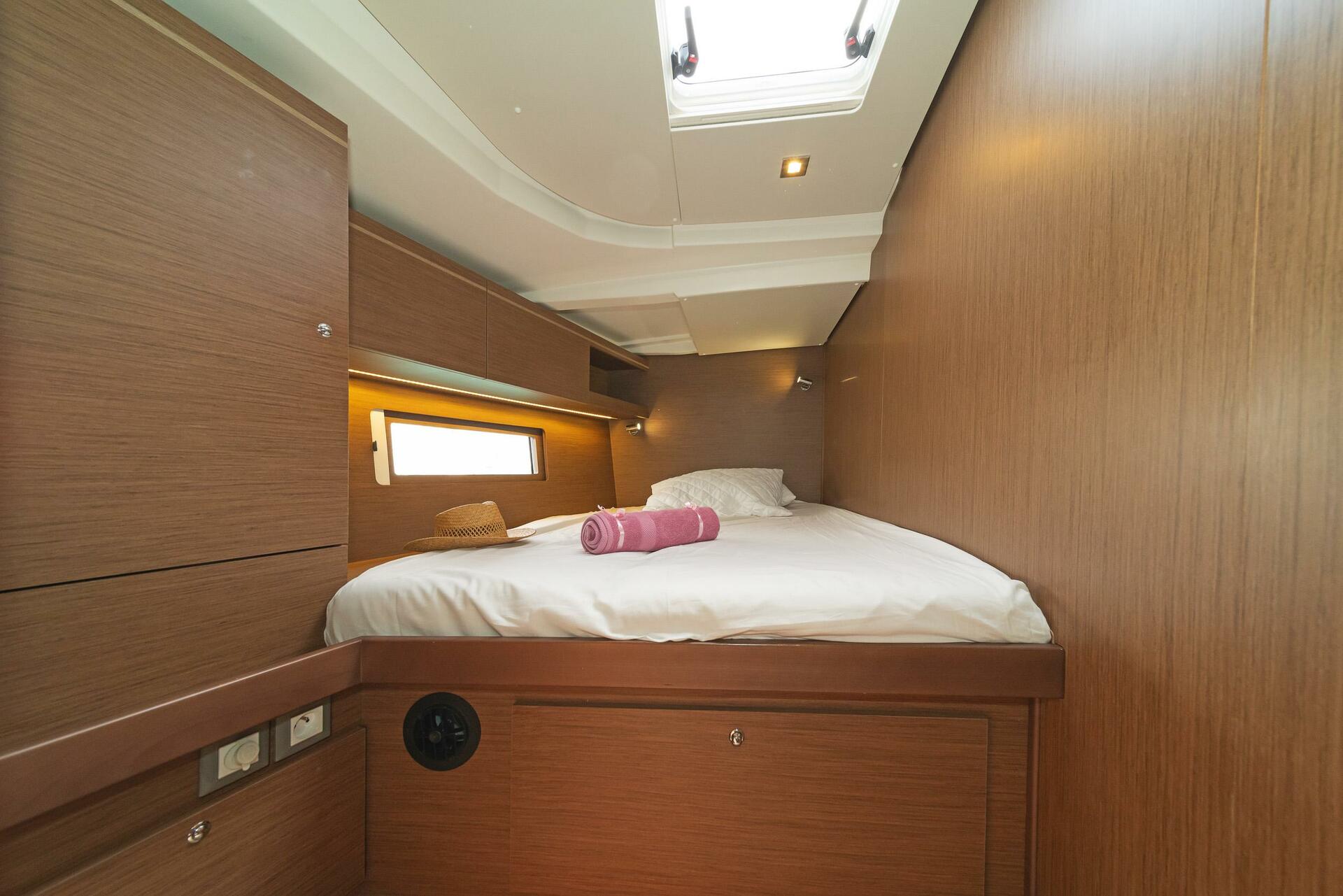 Océanis 51.1 von Istion Yachting in Kos