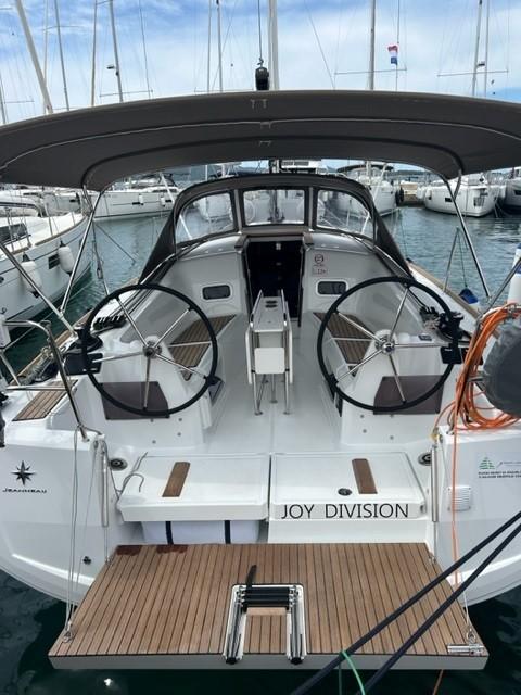 Sun Odyssey 349 van Green Wave Yacht Charter in Biograd na Moru