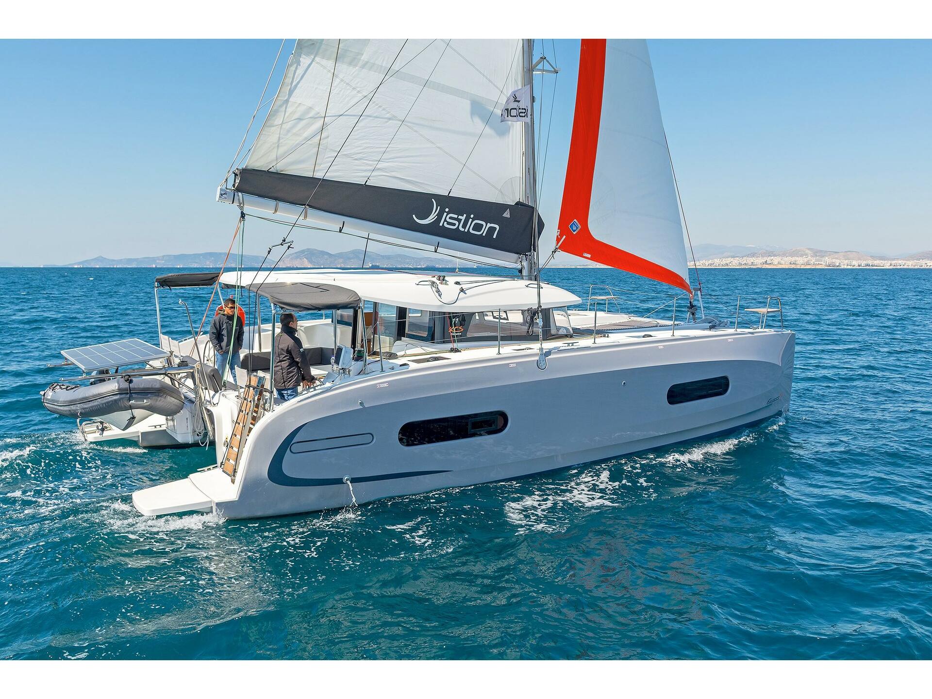 Excess 11 par Istion Yachting à Paros