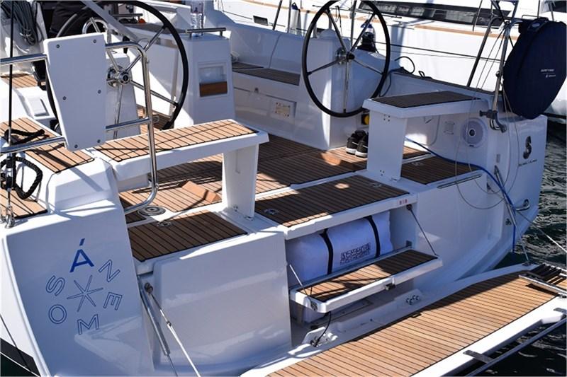 Oceanis 38 från Carloforte Sail Charter SAS i Cagliari