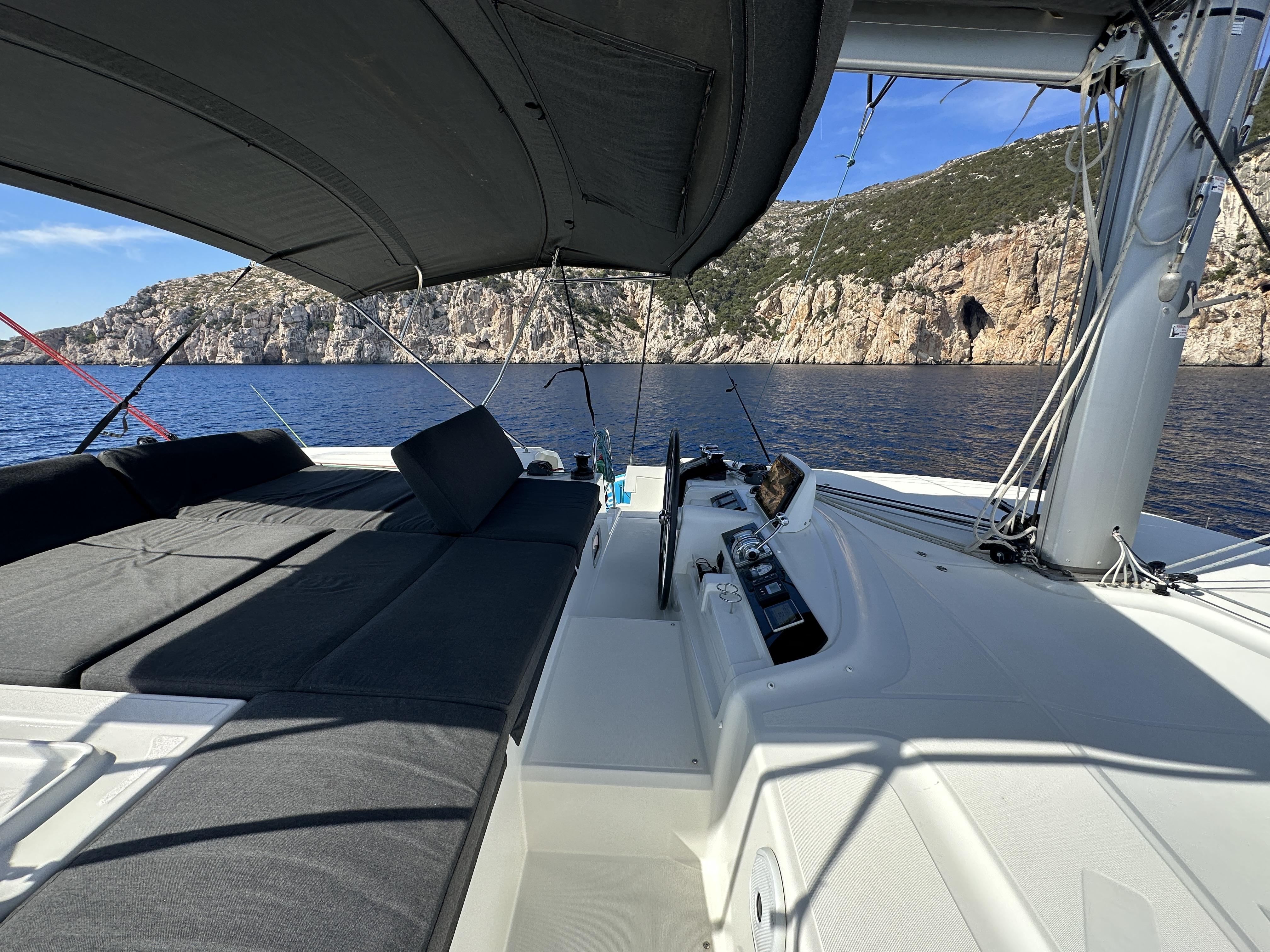 Lagoon 46 from MadMax Franchising Nautico in Golfo Aranci