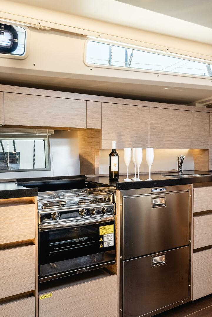 Hanse 508 from World Yachting Charter in Šibenik