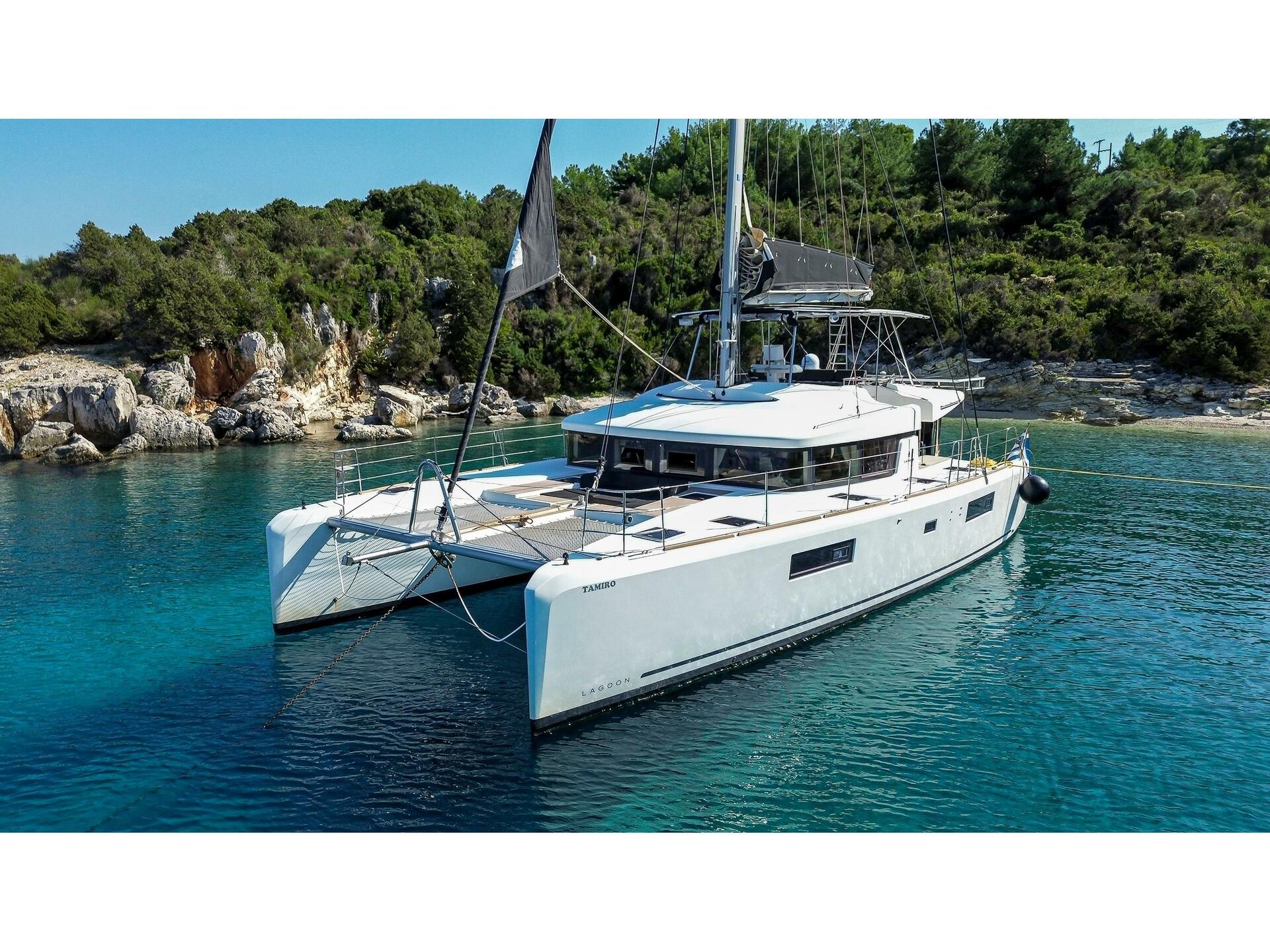 Lagoon 52 F de Istion luxury Yachts en Lefkada