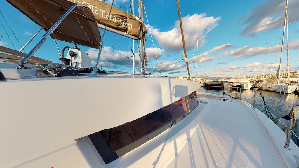 Bali 4.5 from Angelina Tours in Trogir