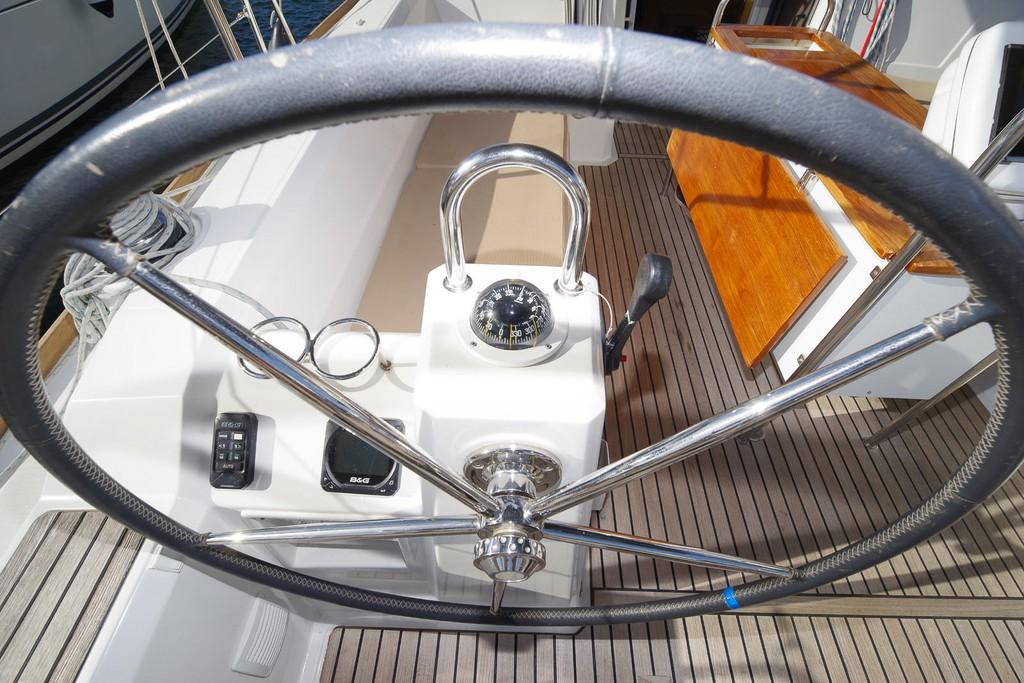 Oceanis 38 van Sailme Charter in Haven van Pollença