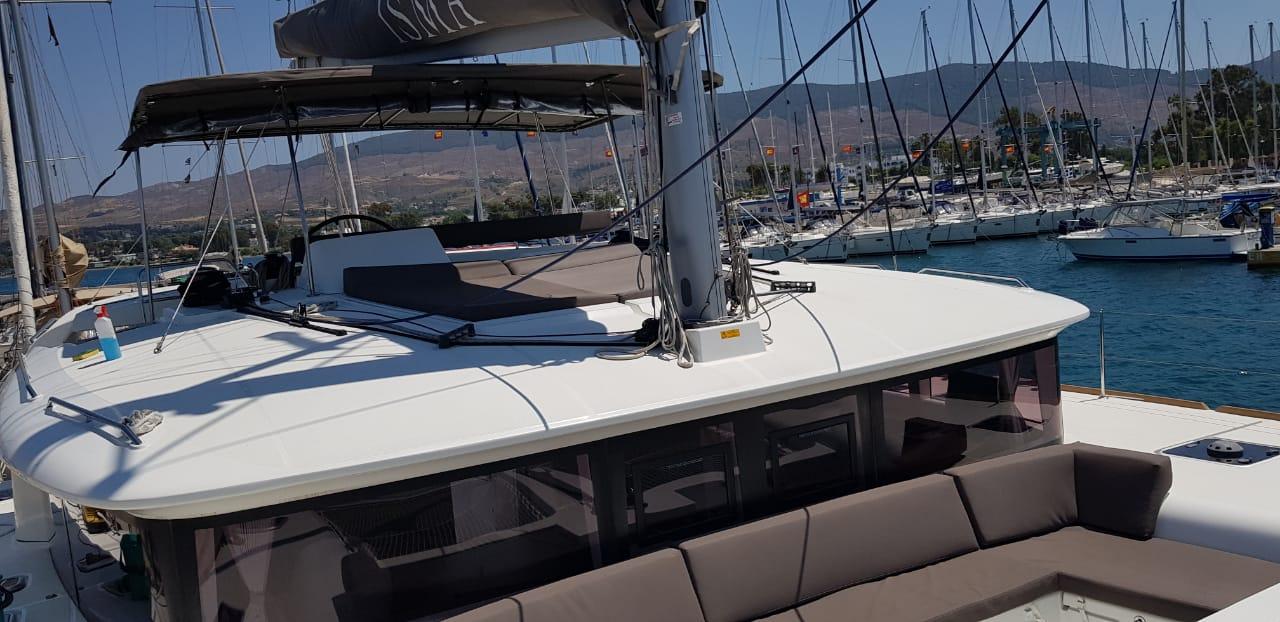 Lagoon 450 F from Hevema in Lefkada