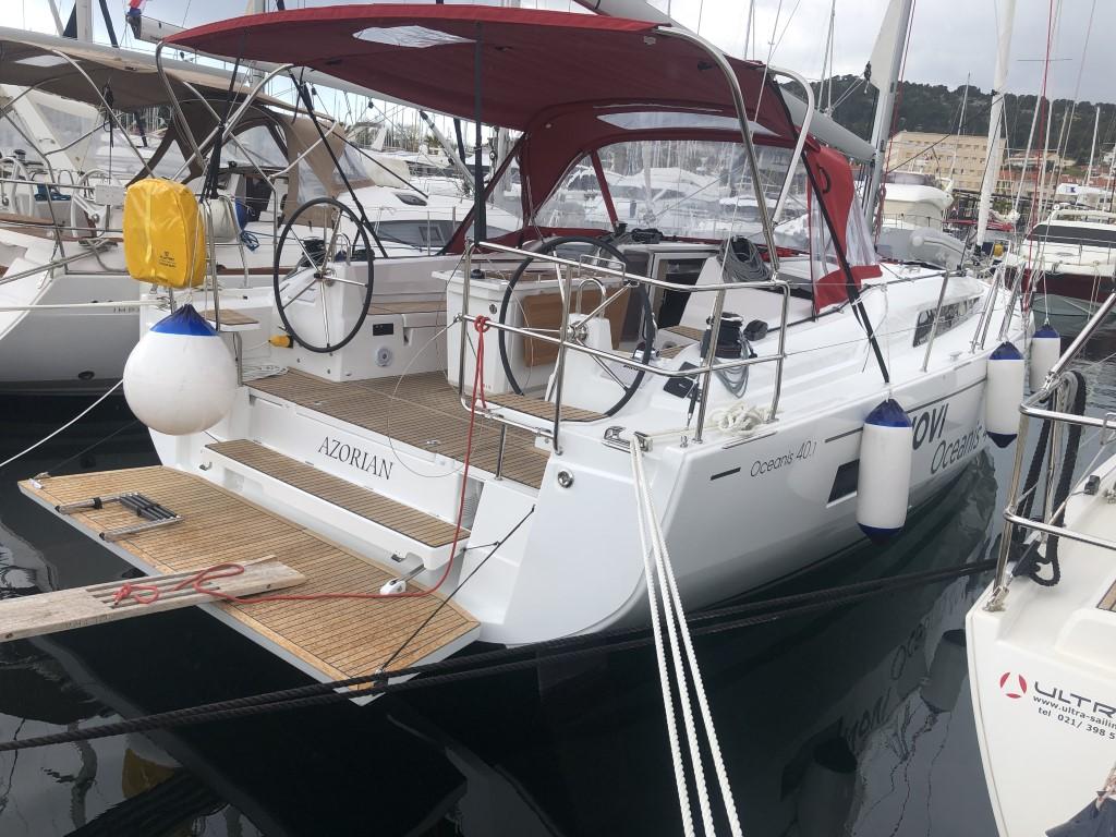 Oceanis 40.1 af Ultra Sailing i Split