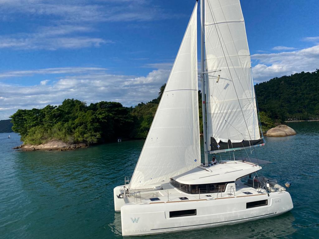 Lagoon 40 from Wind Charter Brasil in Paraty