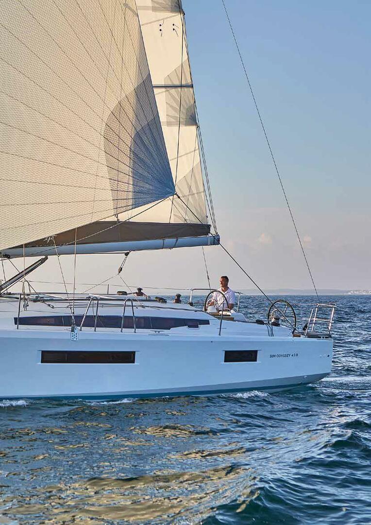 Sun Odyssey 440 from Eolian Sailing in Capo d’Orlando
