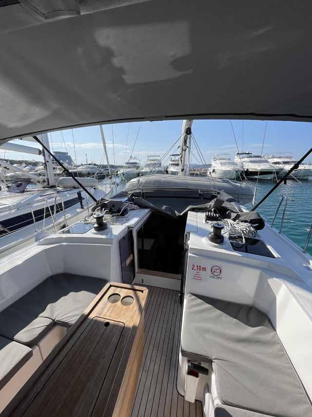 Bavaria C38 yritykseltä Pitter Yachtcharter - Nautic Alliance Murterissa