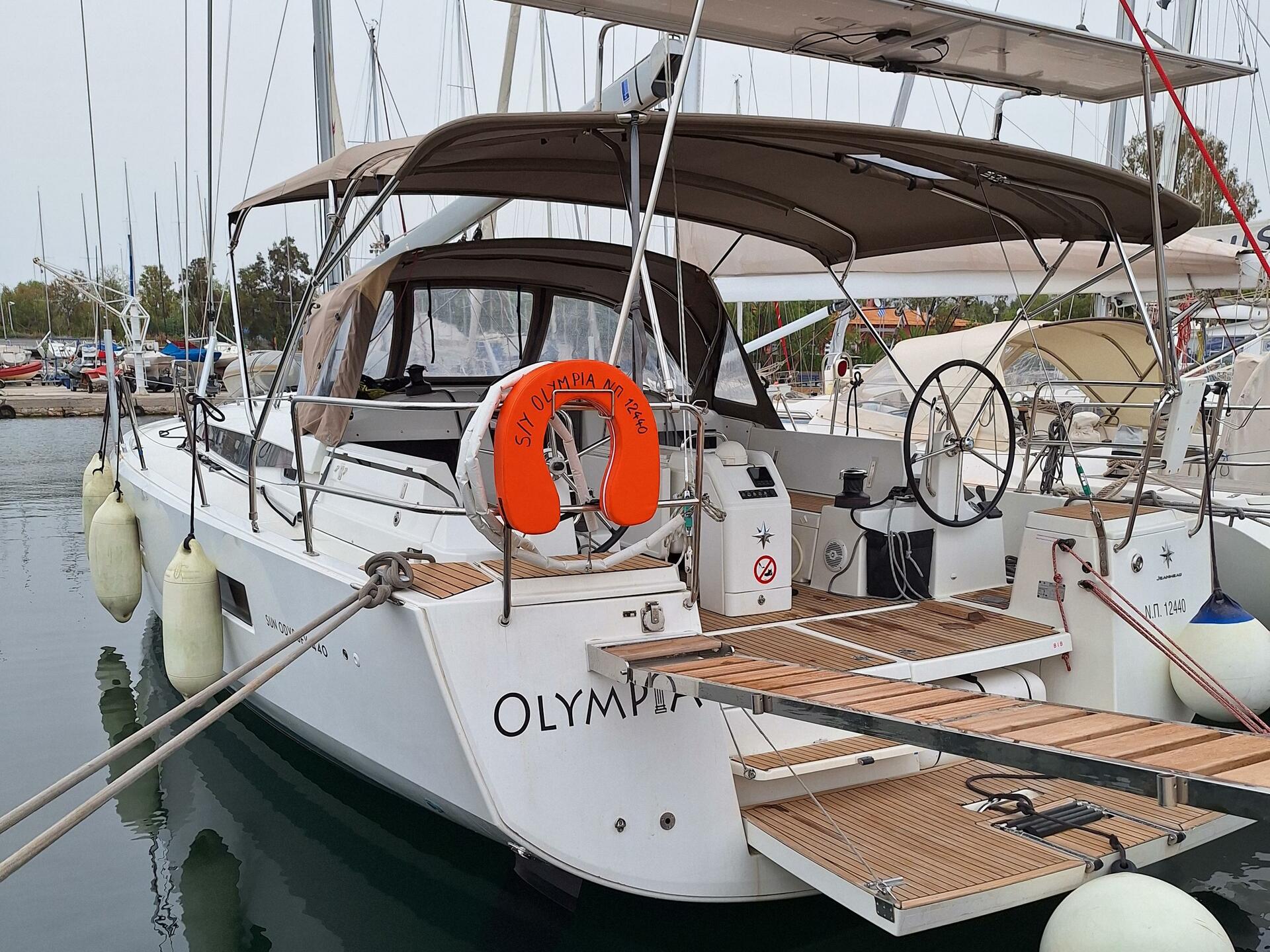Oceanis 62 da Pure Sailing em Šibenik