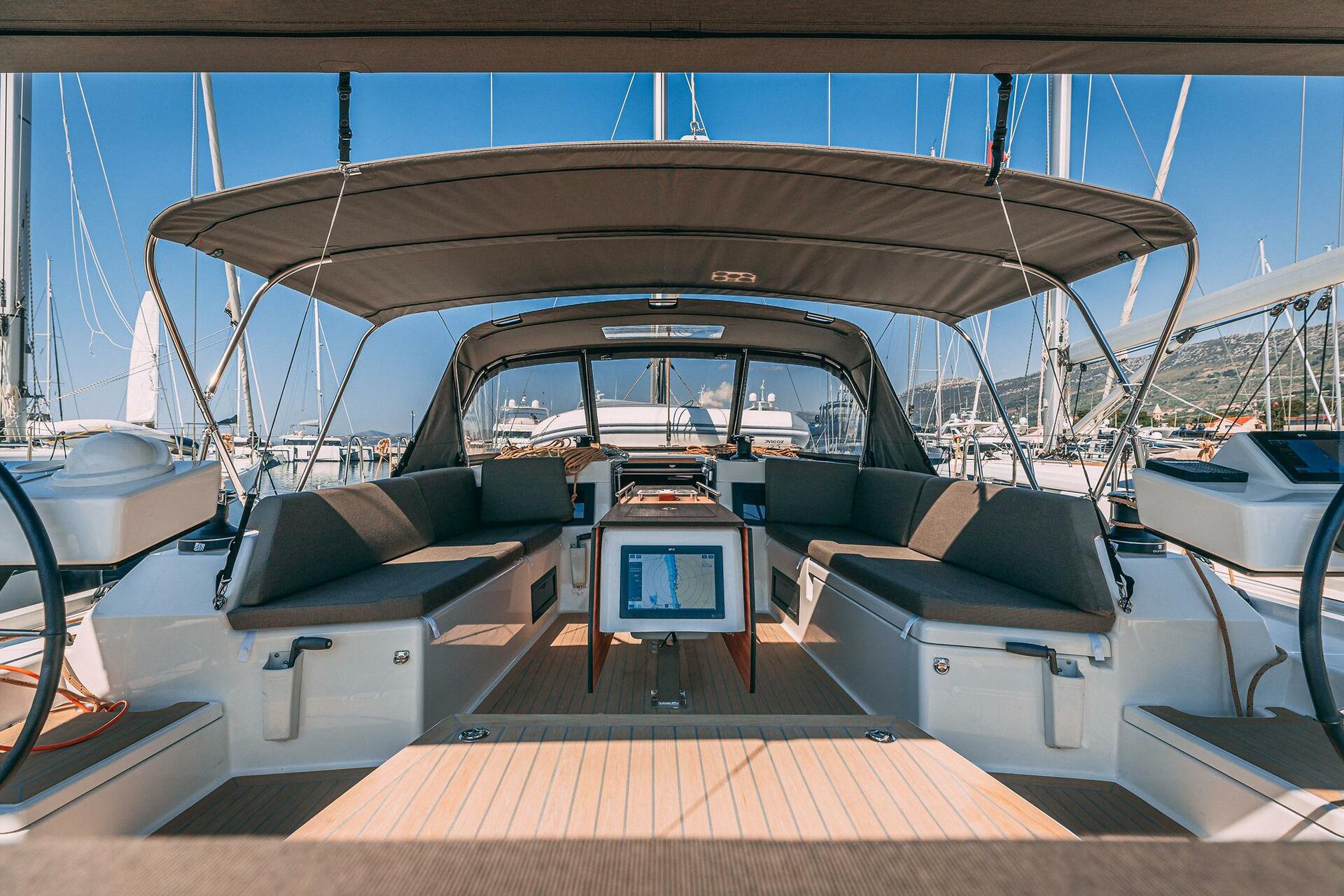 Dufour 470 von Candor Yachting in Kaštel Gomilica