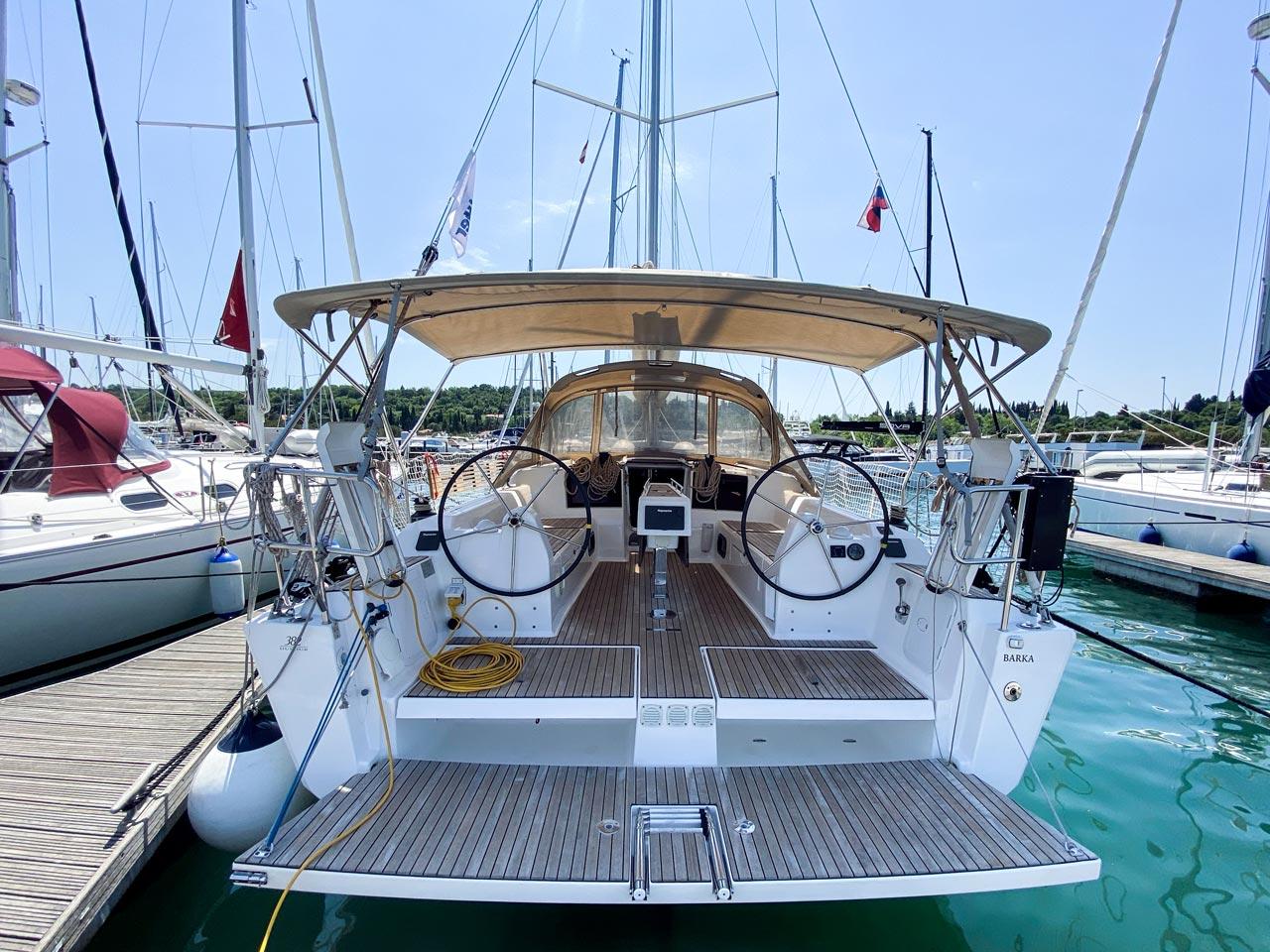 Dufour 382 Grand Large from Pitter Yachtcharter - Nautic Alliance in Portorož