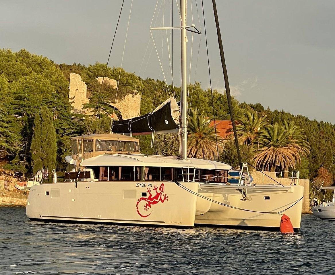 Lagoon 450 S from Katamaran Charter in Punat