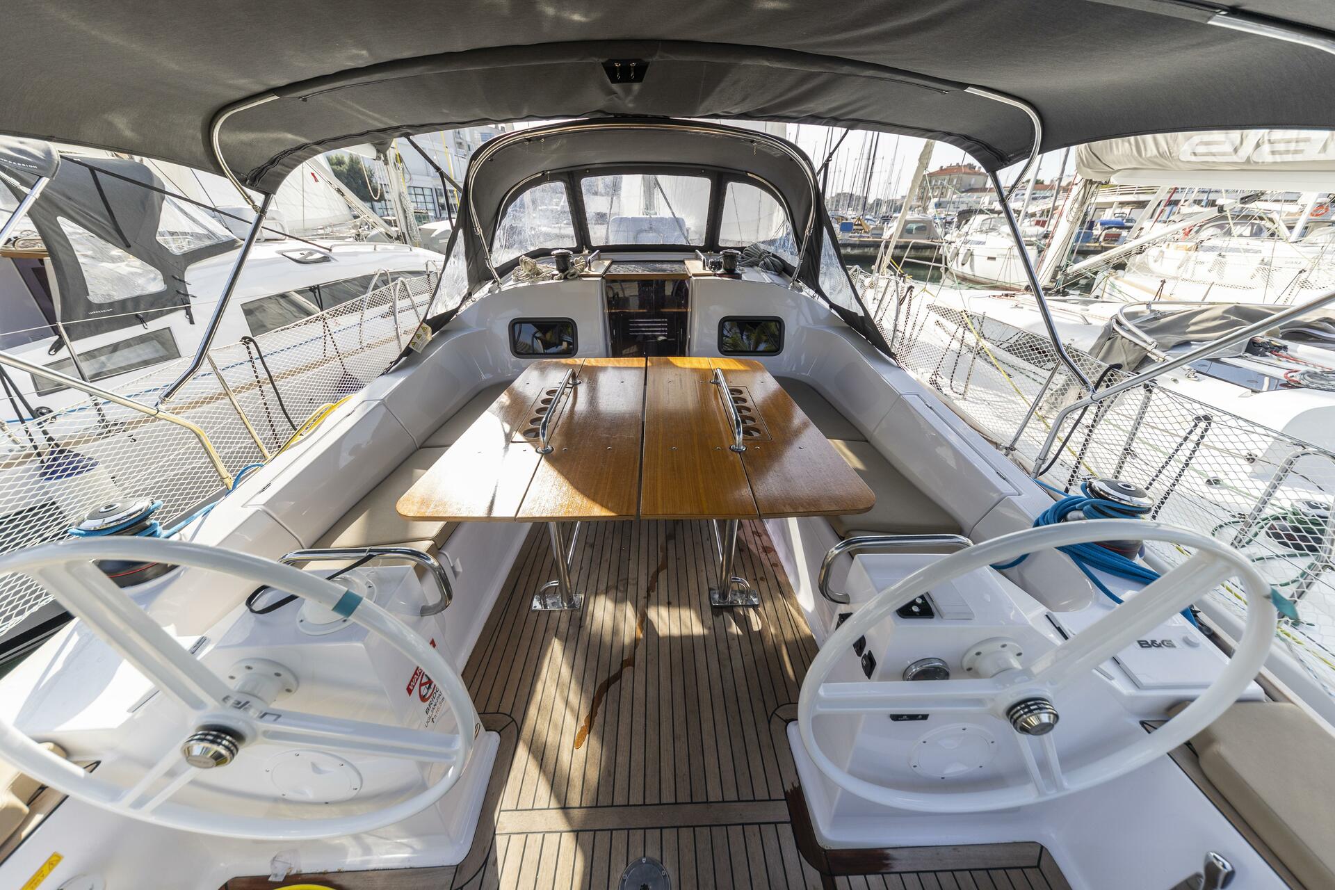 Elan Impression 45.1 da Sunturist em Zadar