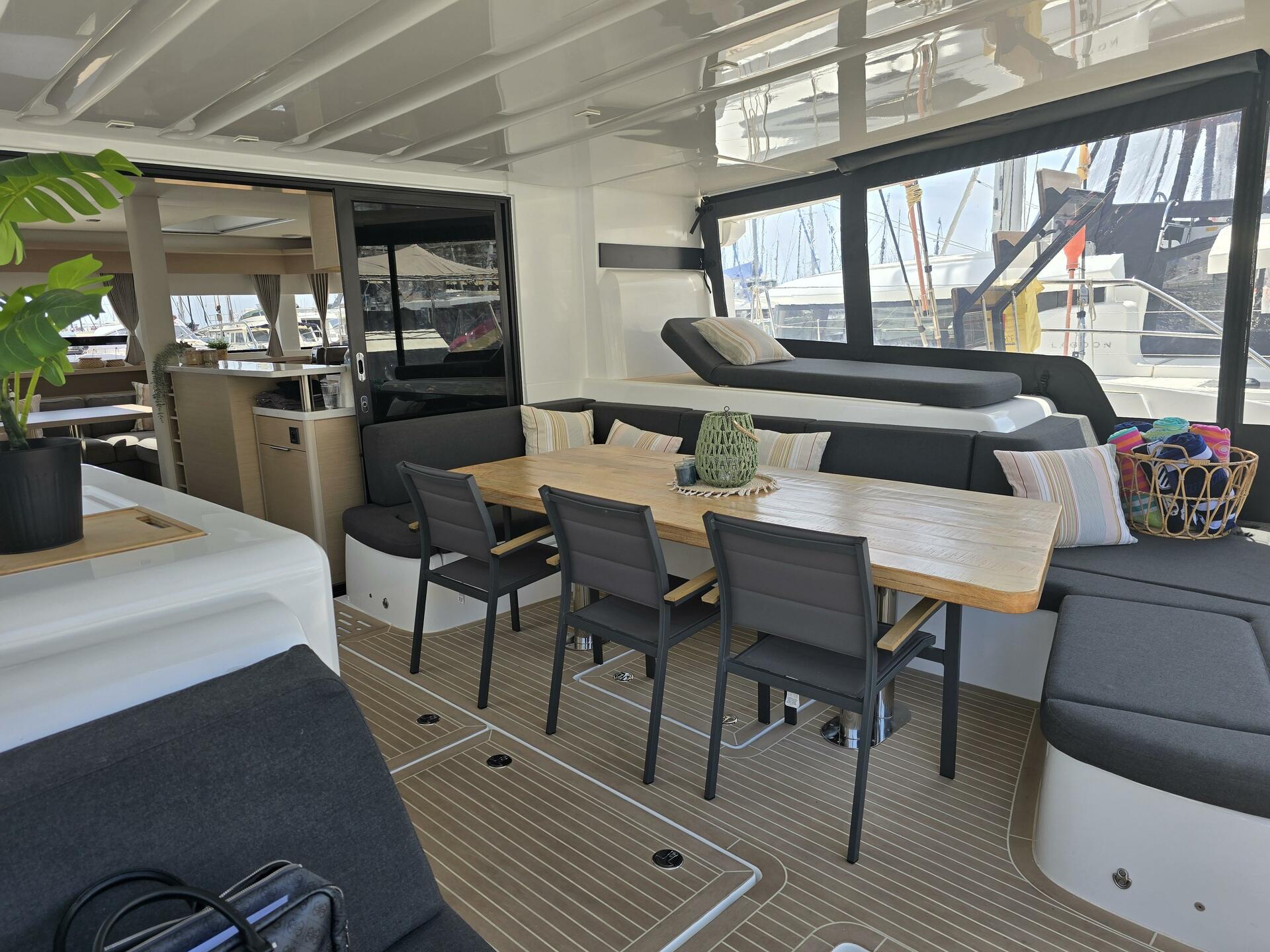 Lagoon 55 von Adriatic Sailing in Kaštela