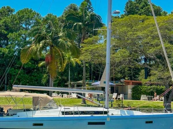 Delta 465 af Wind Charter i Paraty