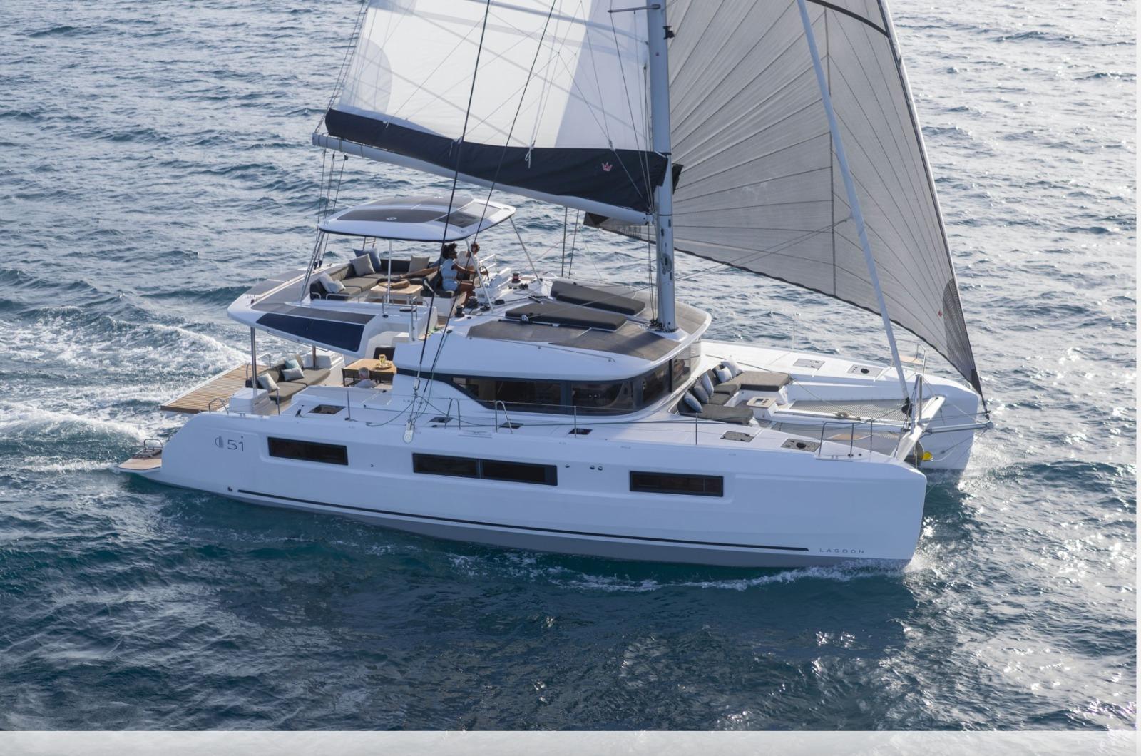 Lagoon 51 de Spartivento Yacht Charter en Castellammare del Golfo