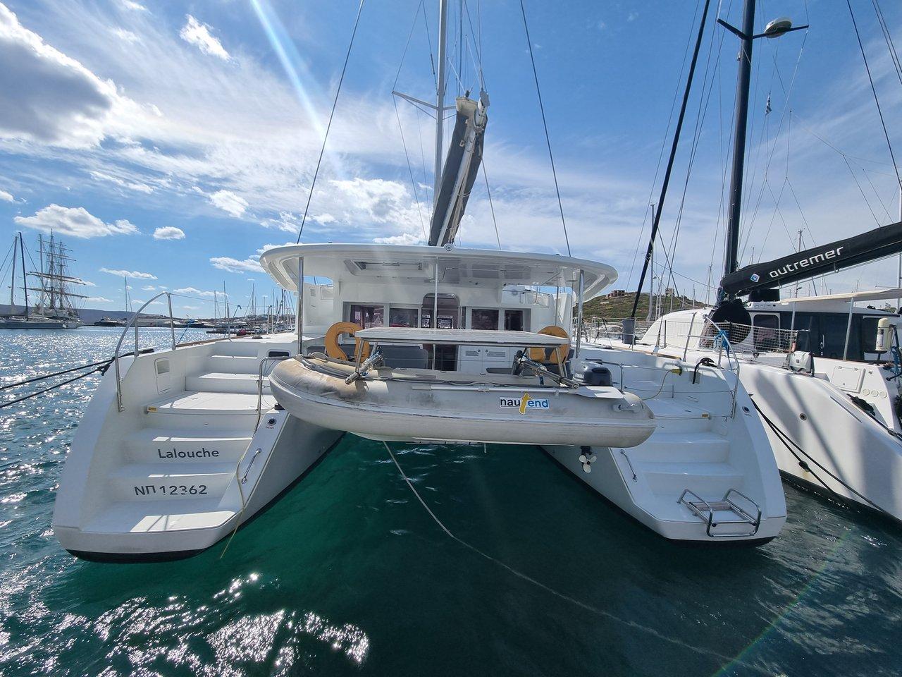 Lagoon 450 F from Multihull Yachting in Lavrion