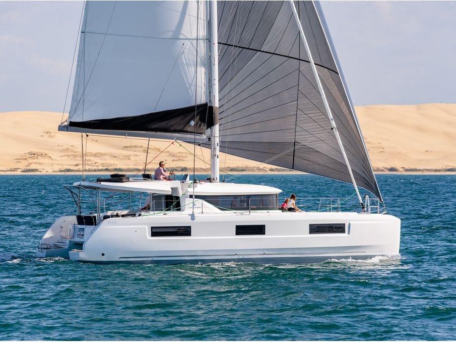 Lagoon 46 da Latria Charter em Corfu