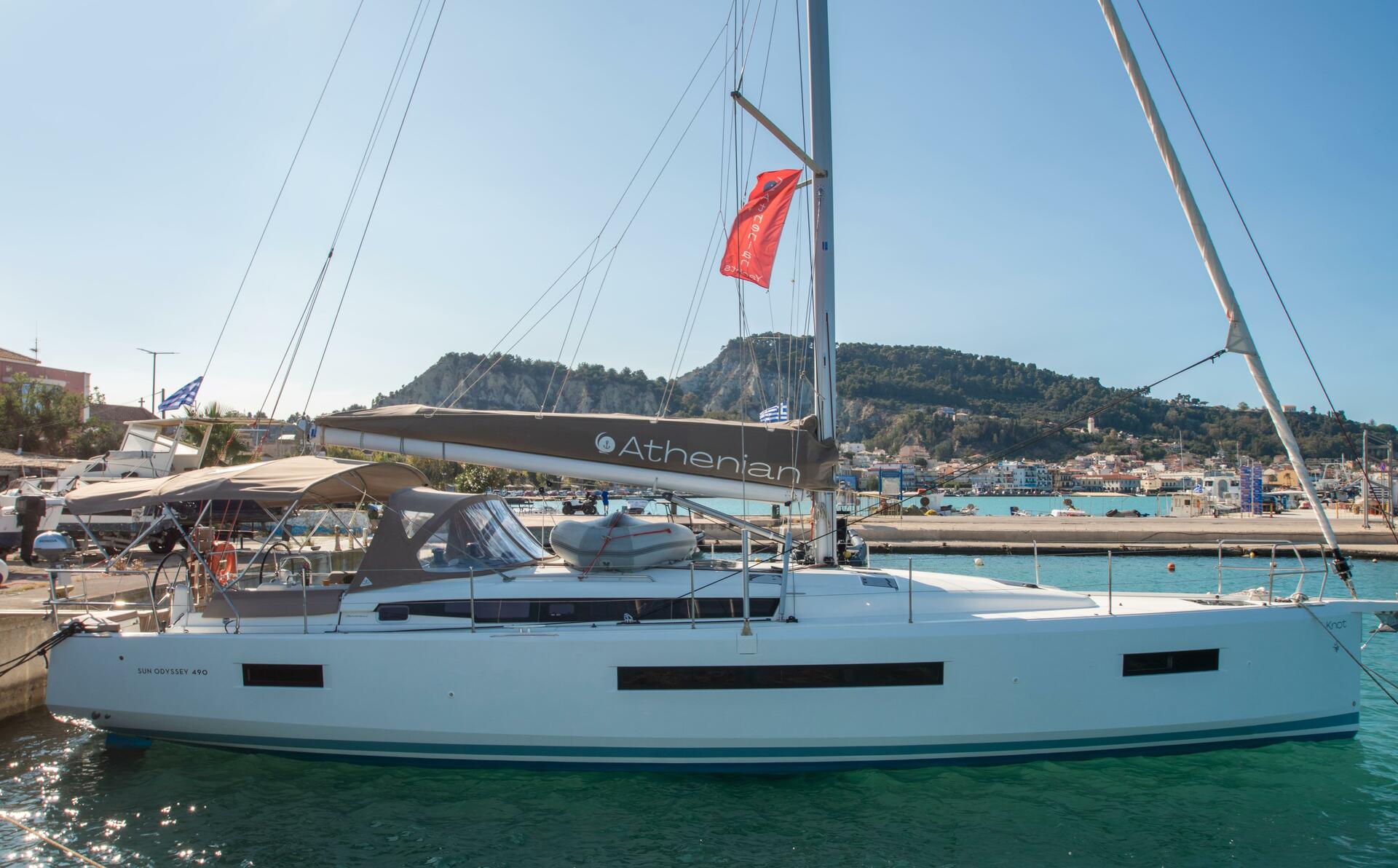 Sun Odyssey 490 af Athenian Yachts i Zakynthos