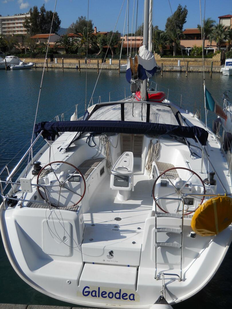 Cyclades 50.5 from Sunsicily Yacht Charter in Furnari