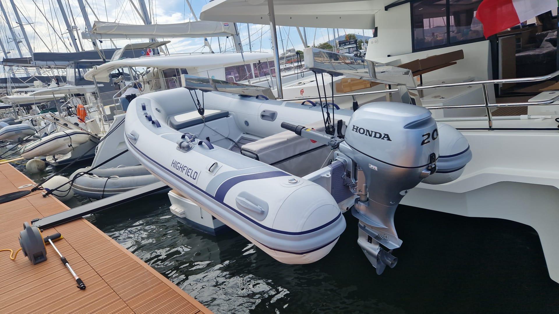 Fountaine Pajot Elba 45 från Marina Yacht Charter 
