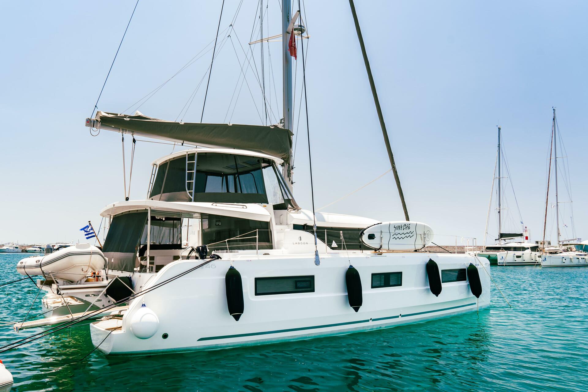 Lagoon 46 av Prima Yachting i Athen
