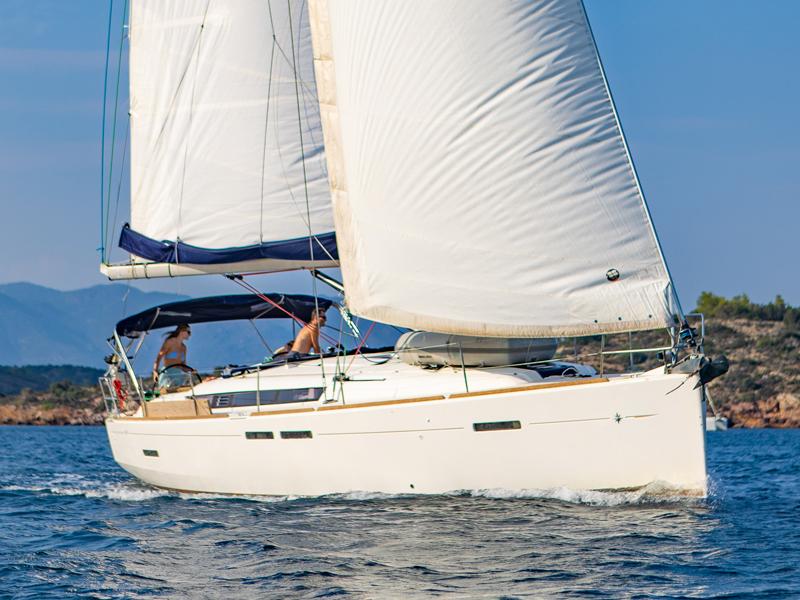 Sun Odyssey 449 da Seafarer Cruising & Sailing Holidays em Kiato