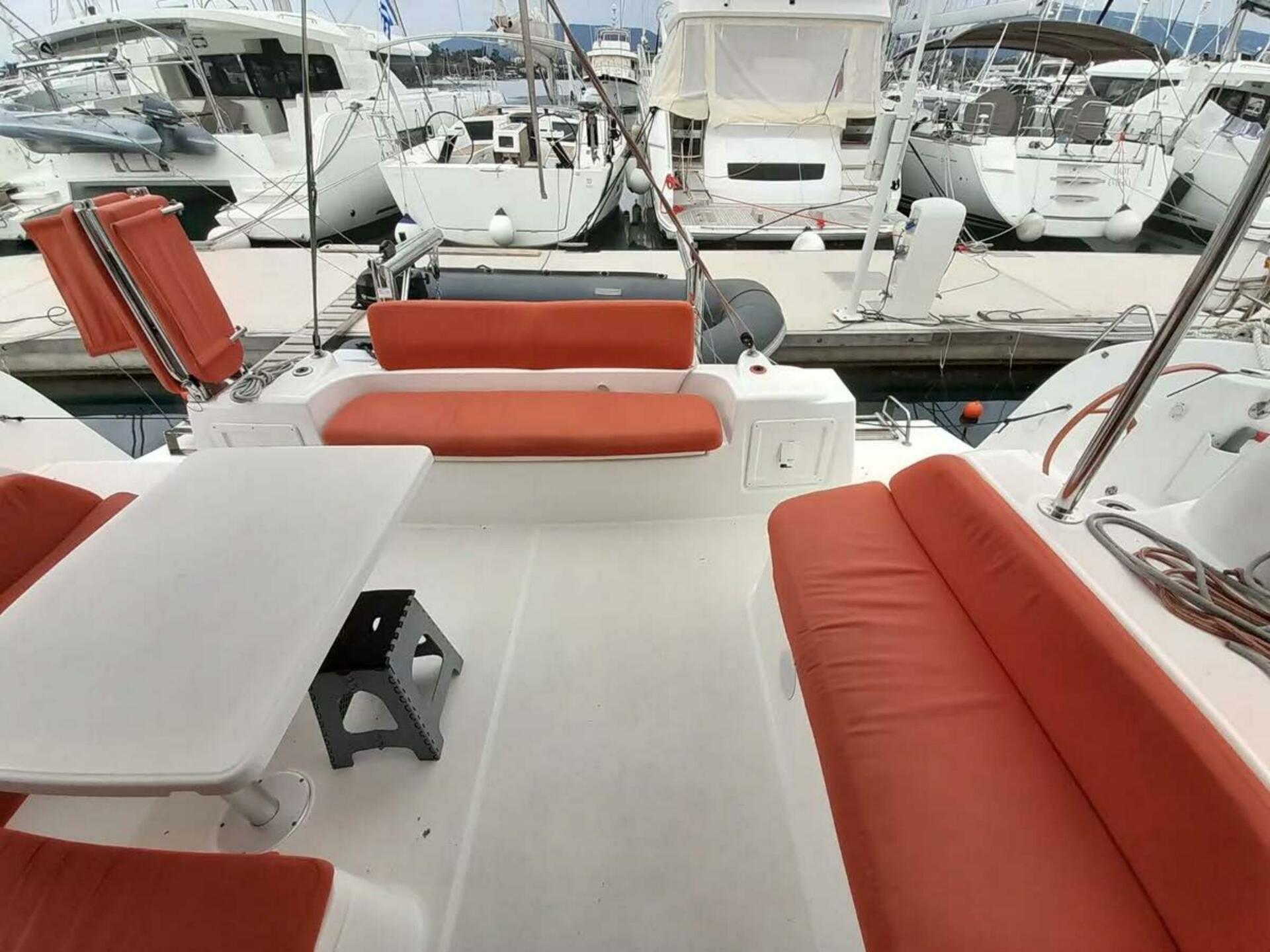 Excess 11 af HDM Sailing i Lavrion