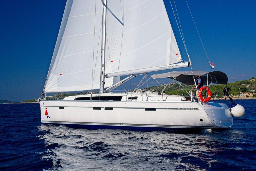 Bavaria 46 CN from Marina Hramina Charter in Murter