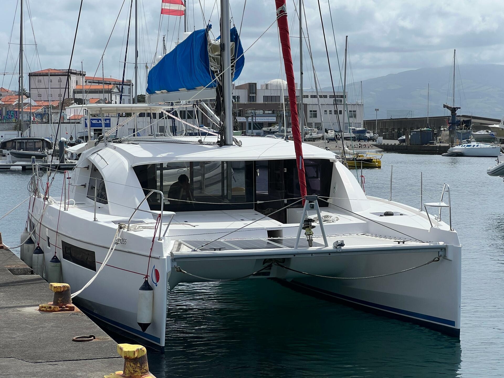 Leopard 40 da Reinhold Gruber Catamaran em Alghero